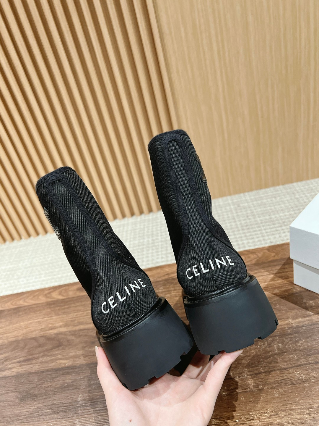 UA Ce1i*e Bulky Laced UP Boot in Nylon and Shiny Bull 4.5cm Heel