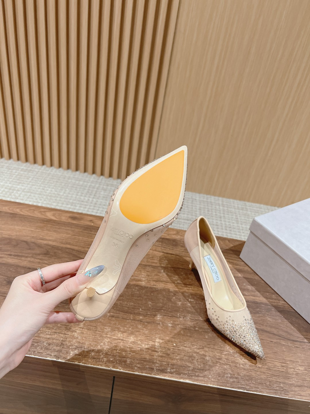 UA J1m*y Ch00 Pointed Pumps