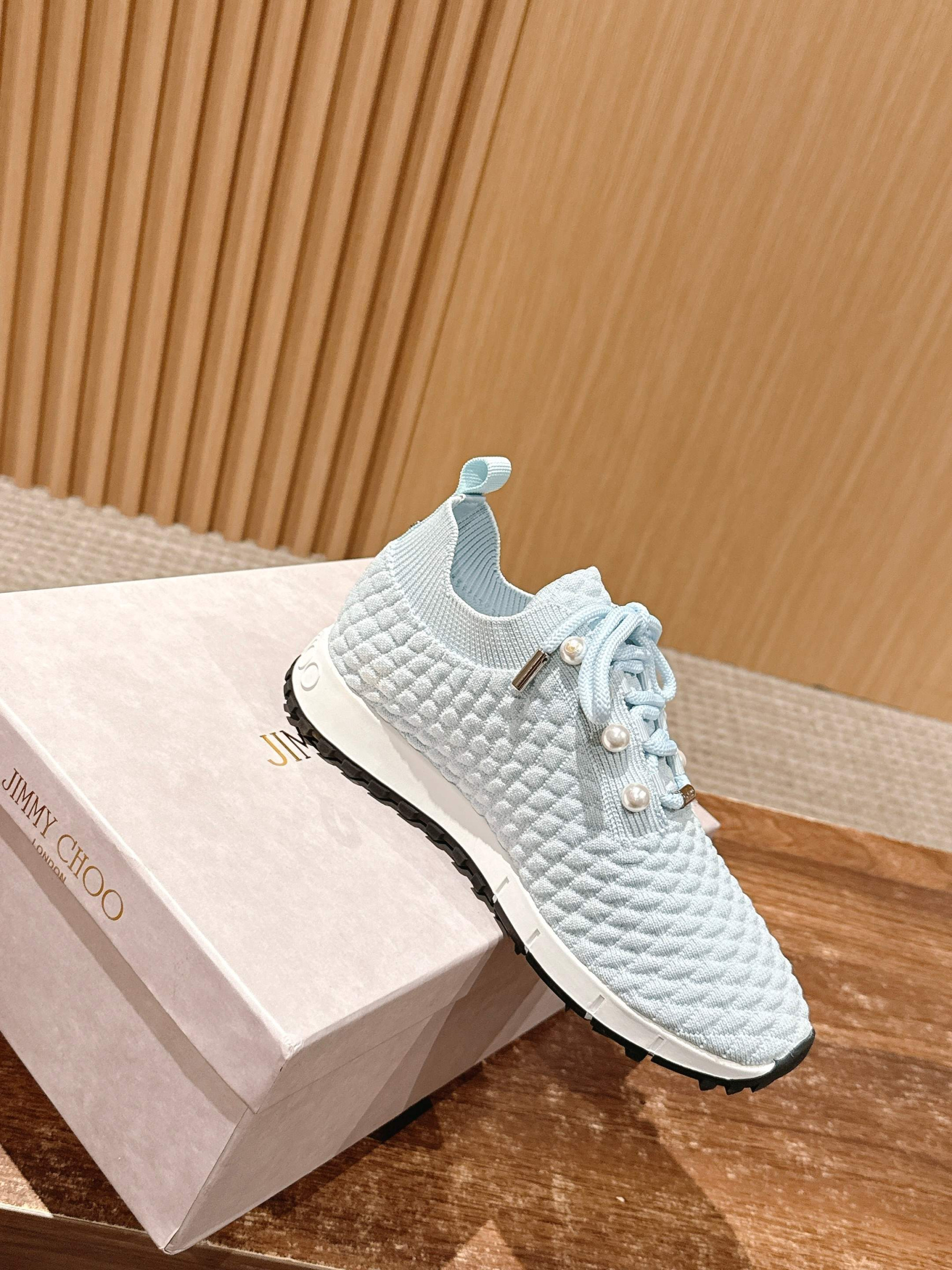 UA J1m*y Ch00 Casual Sneakers