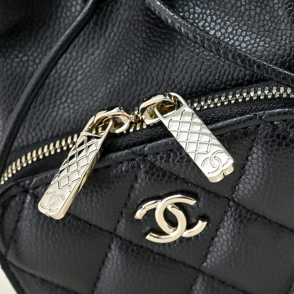 Ch**el Mini Bucket Bag 12.5x19x7.5cm