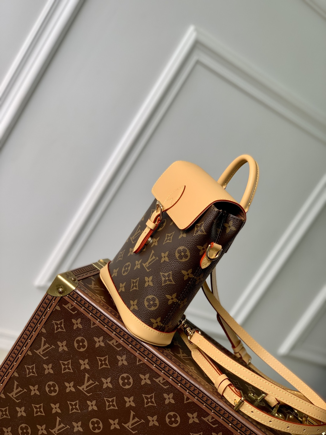 LV Soho Mini Backpacks M14651 17x23x8cm