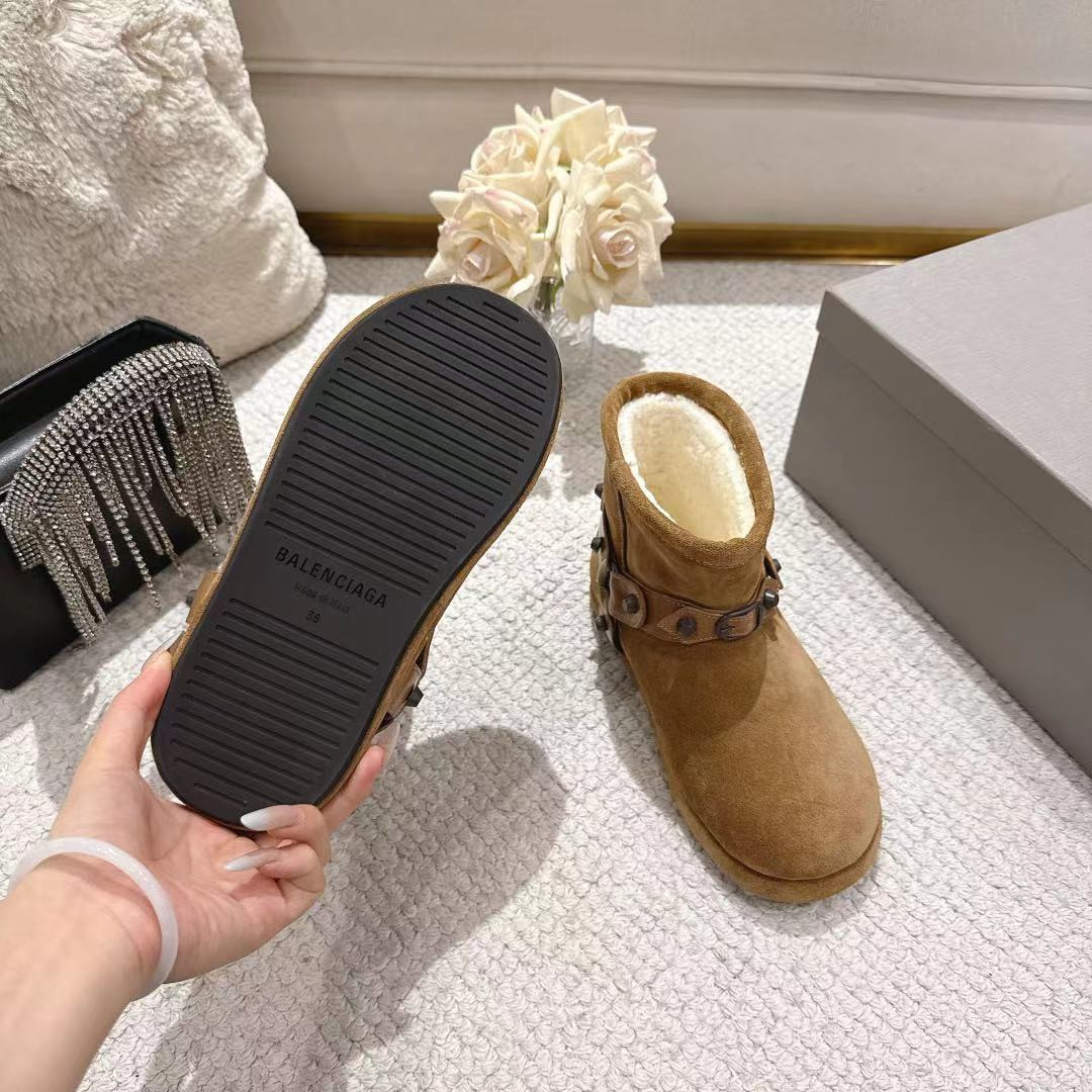 UA Balenciaga Alaska Soft Booties