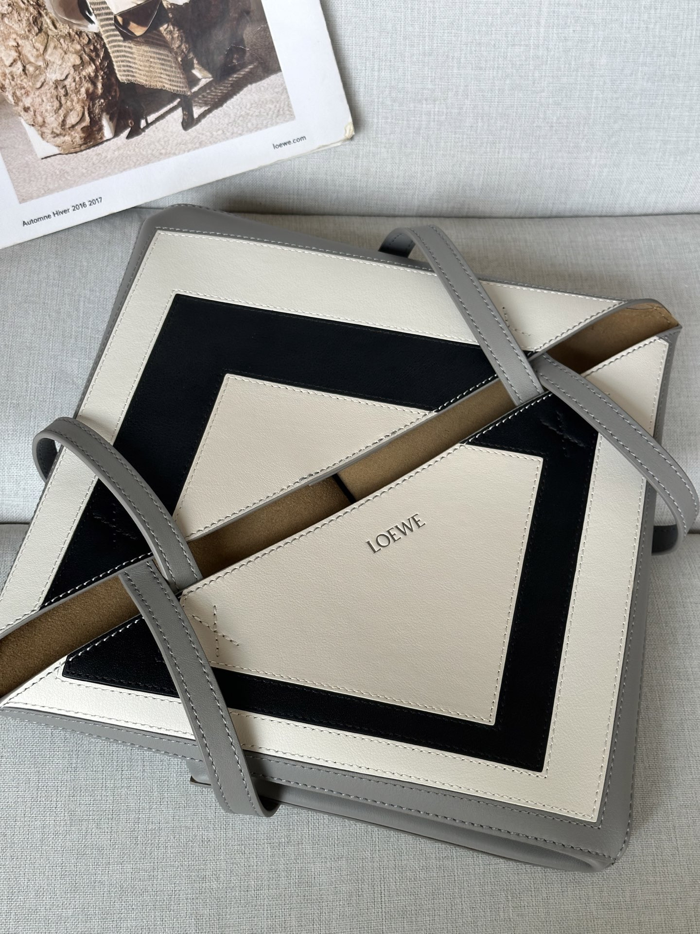 LOEWE x Albers Medium Puzzle Fold Tote in Nappa Calfskin 31.5x25.5x14.5cm