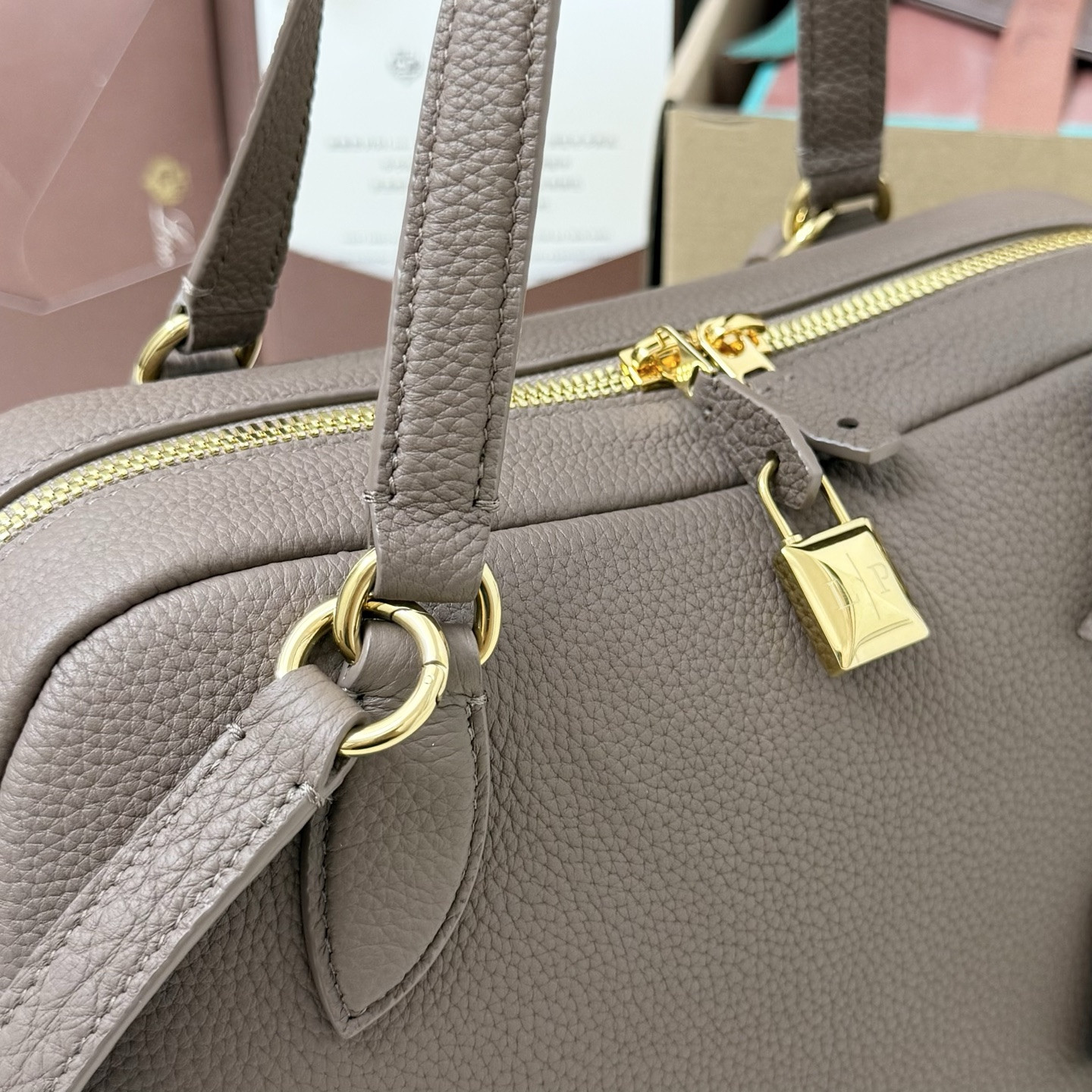 L0r0 P1ana Small Needle Bag 31x15x16cm