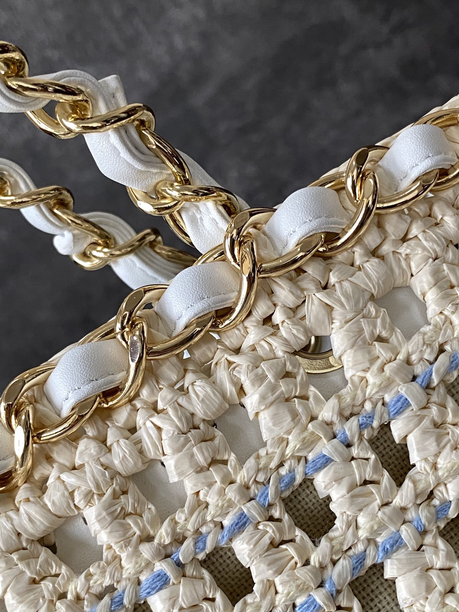 Ch**el Shopping Bag 21x33x11cm