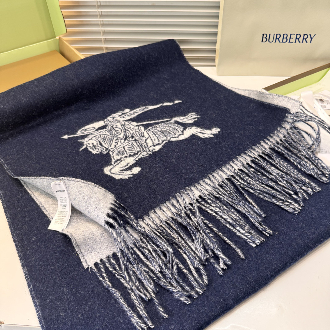 Bv*b*rry scarf 48x190cm