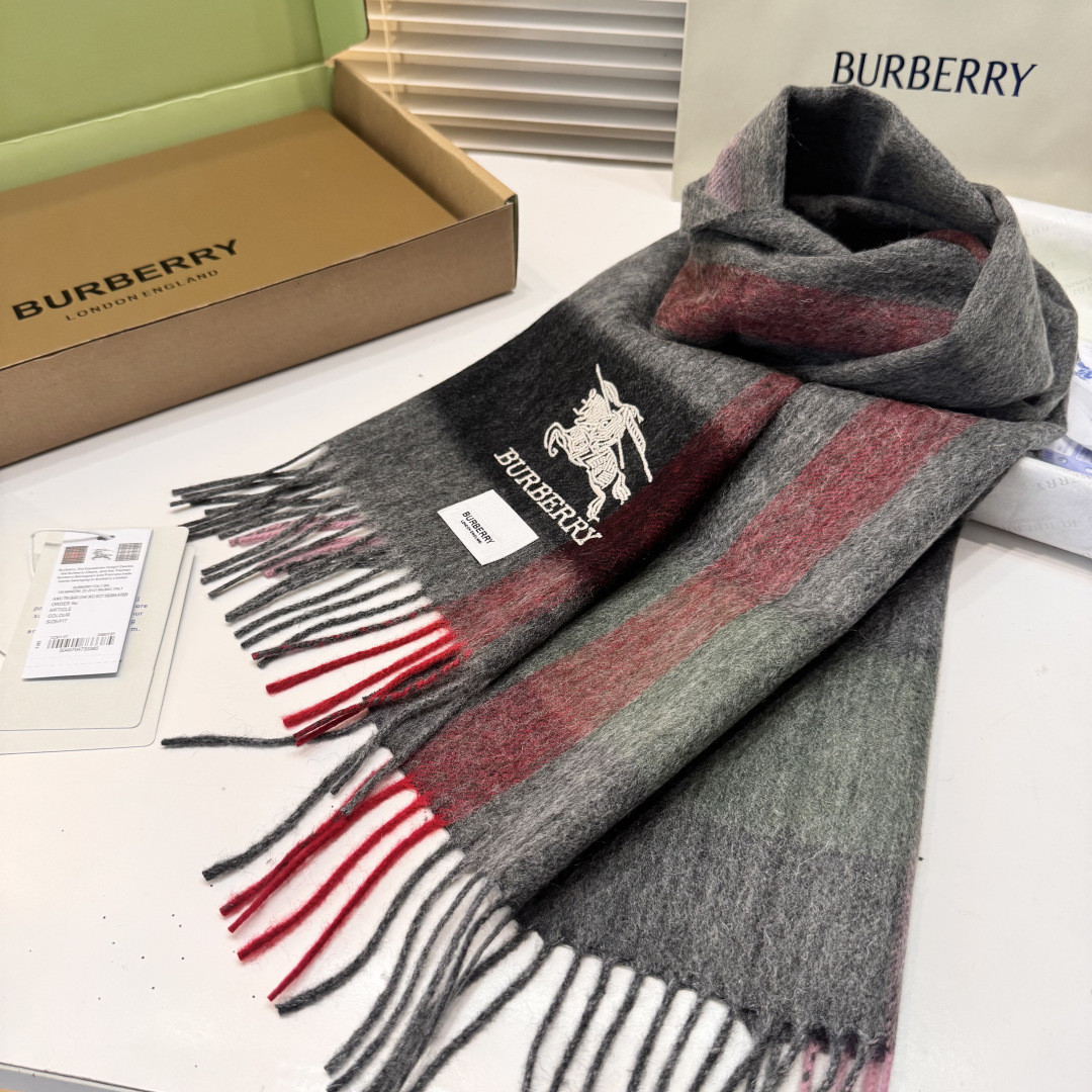 Bv*b*rry scarf 30x180cm 100% cashmere