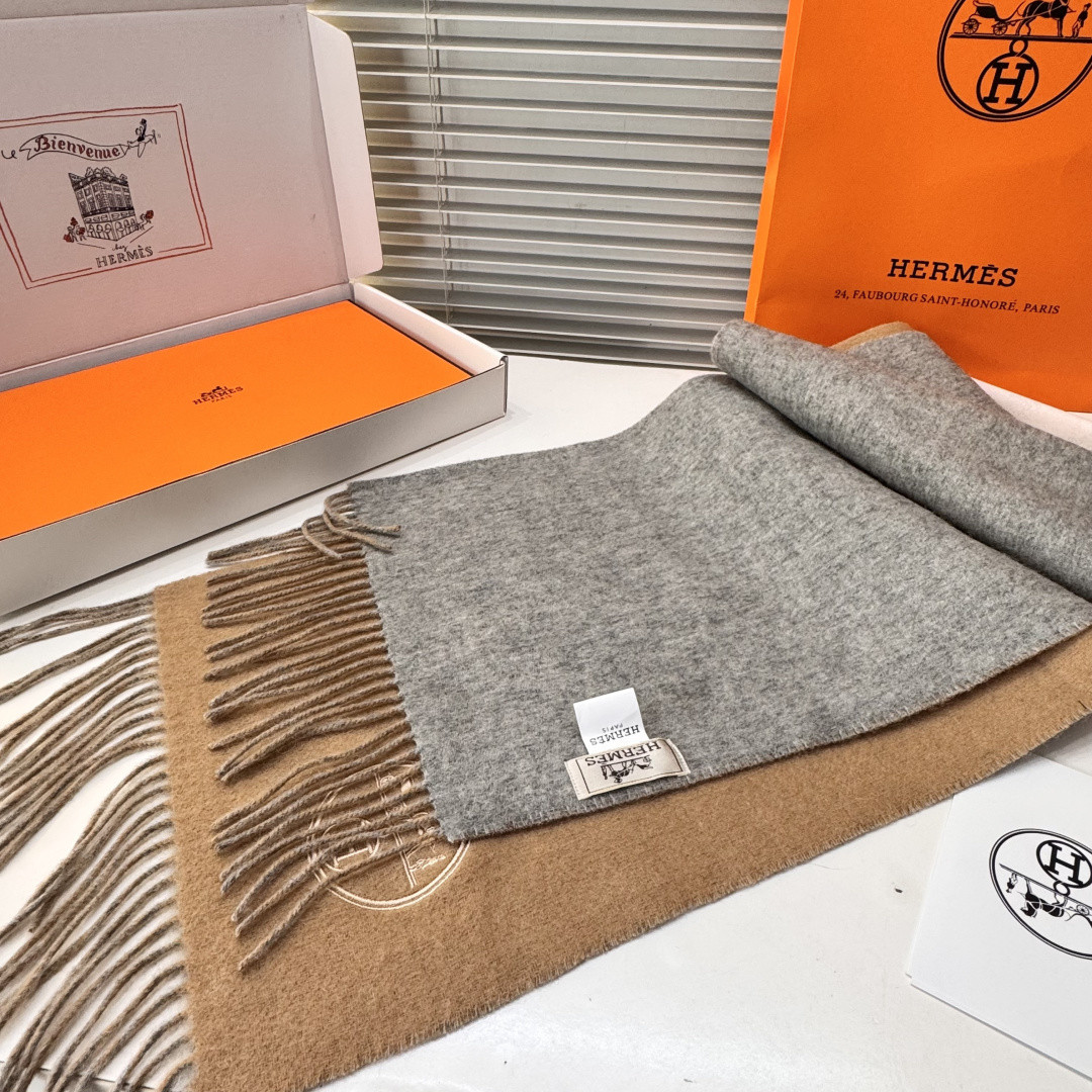 H**me5 Double-sided scarf 30x200cm