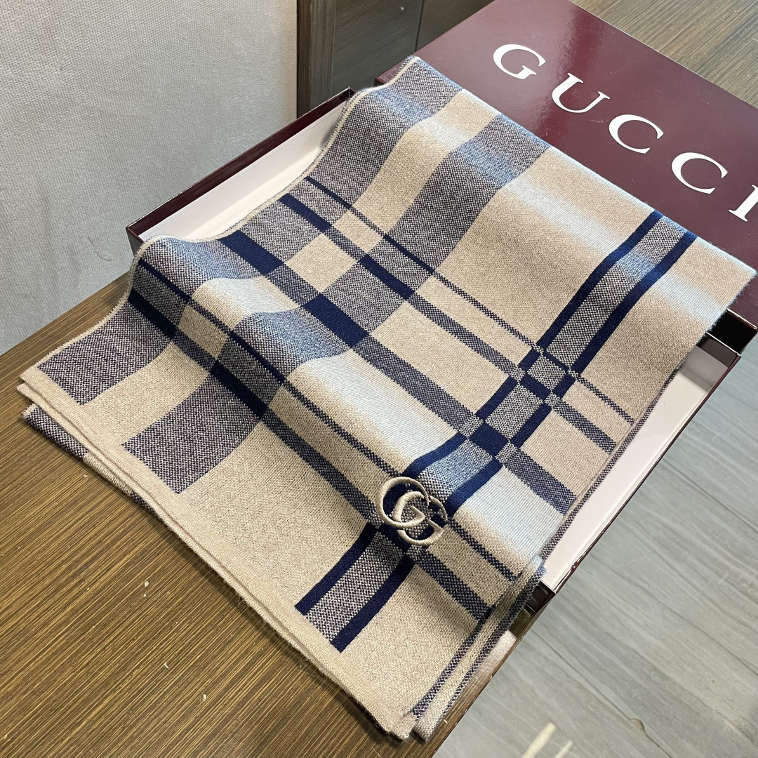Gucci scarf 32x190cm