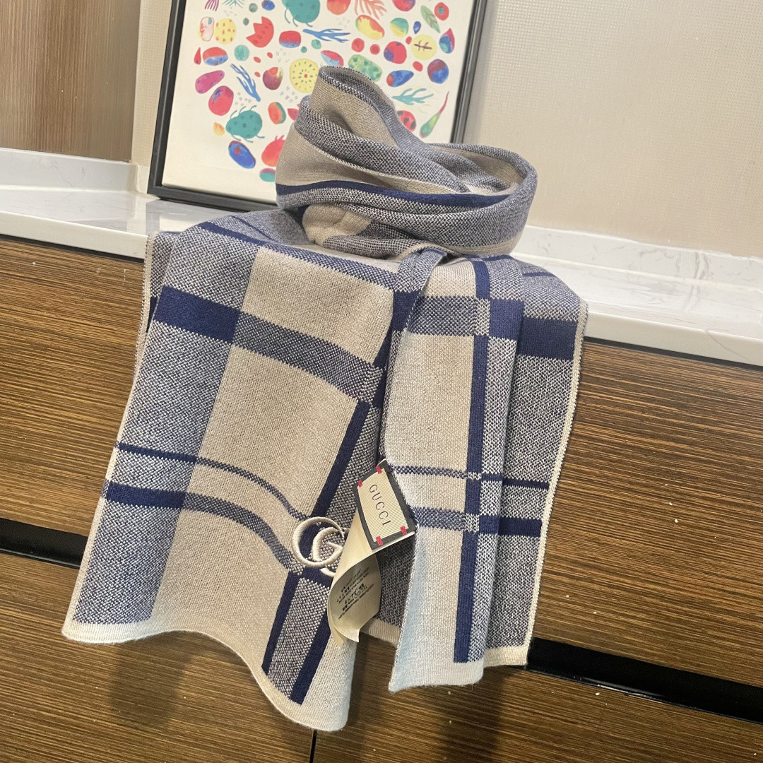 Gucci scarf 32x190cm
