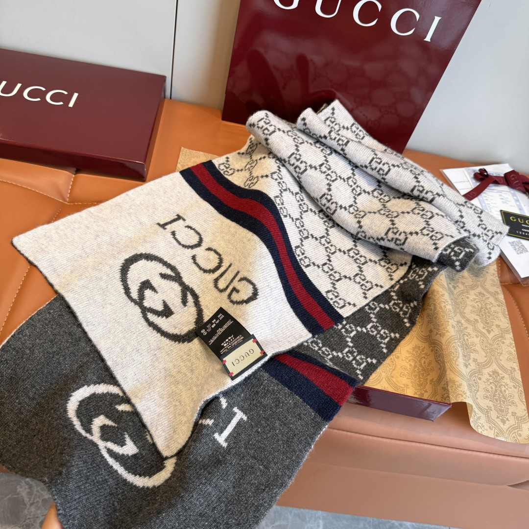 Gucci scarf 30x190cm