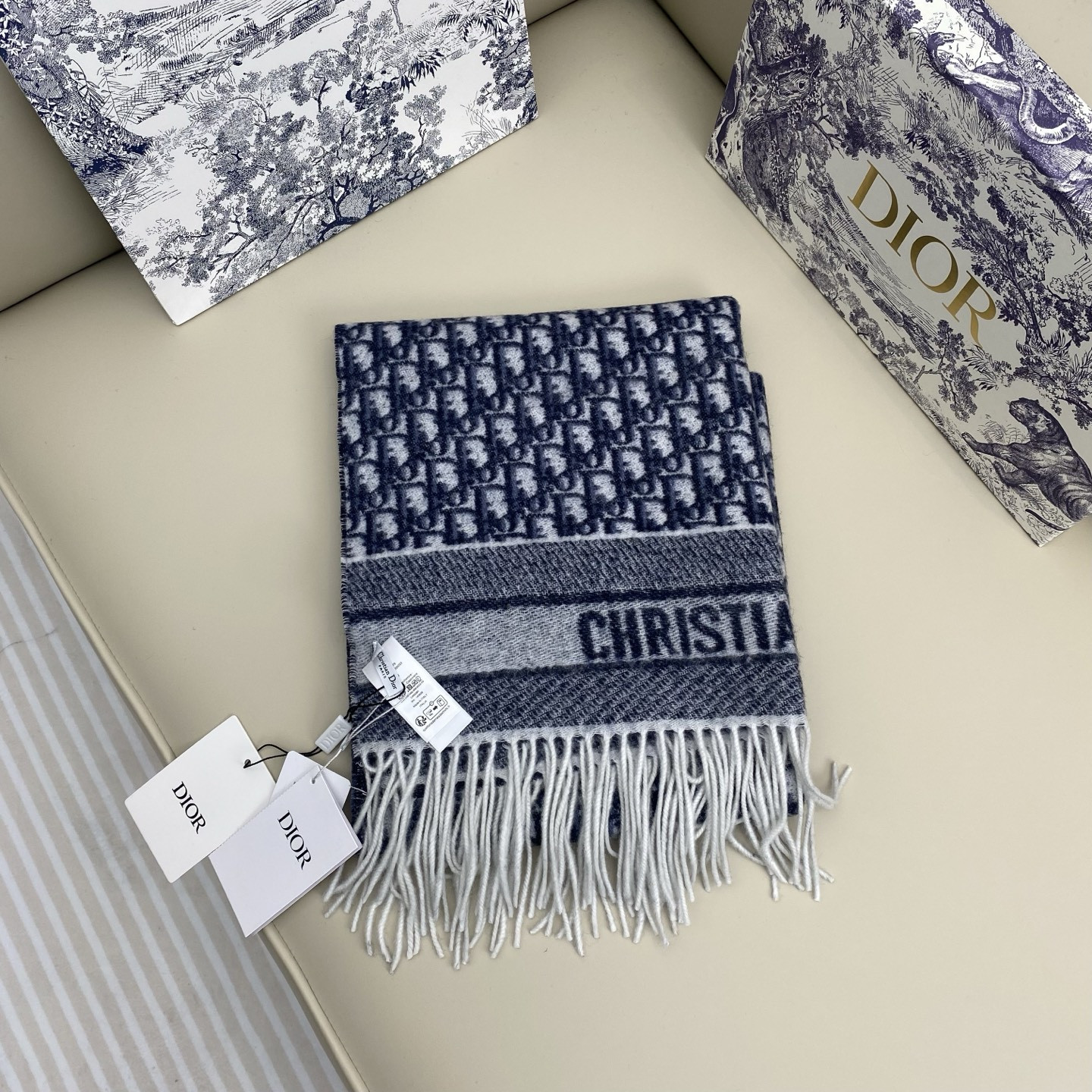 Dior scarf 45x200cm 100% cashmere