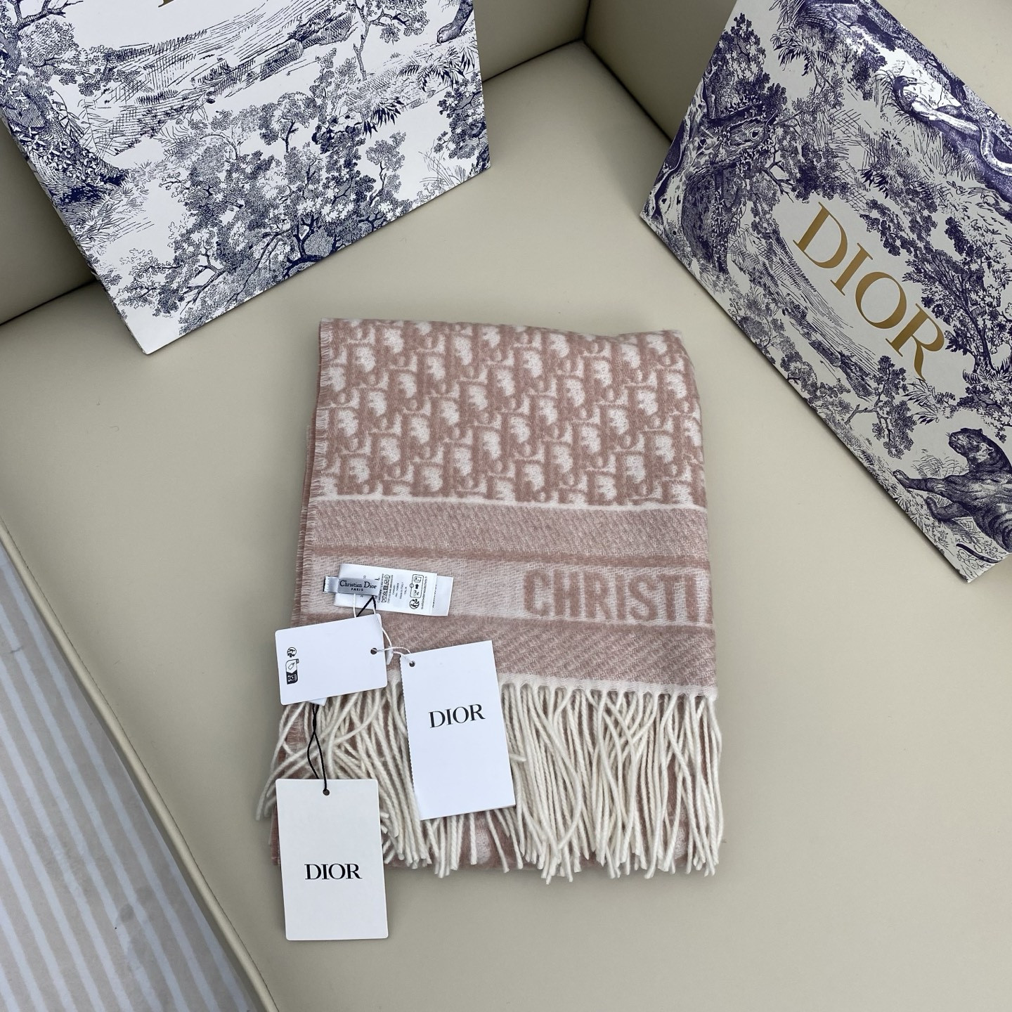 Dior scarf 45x200cm 100% cashmere