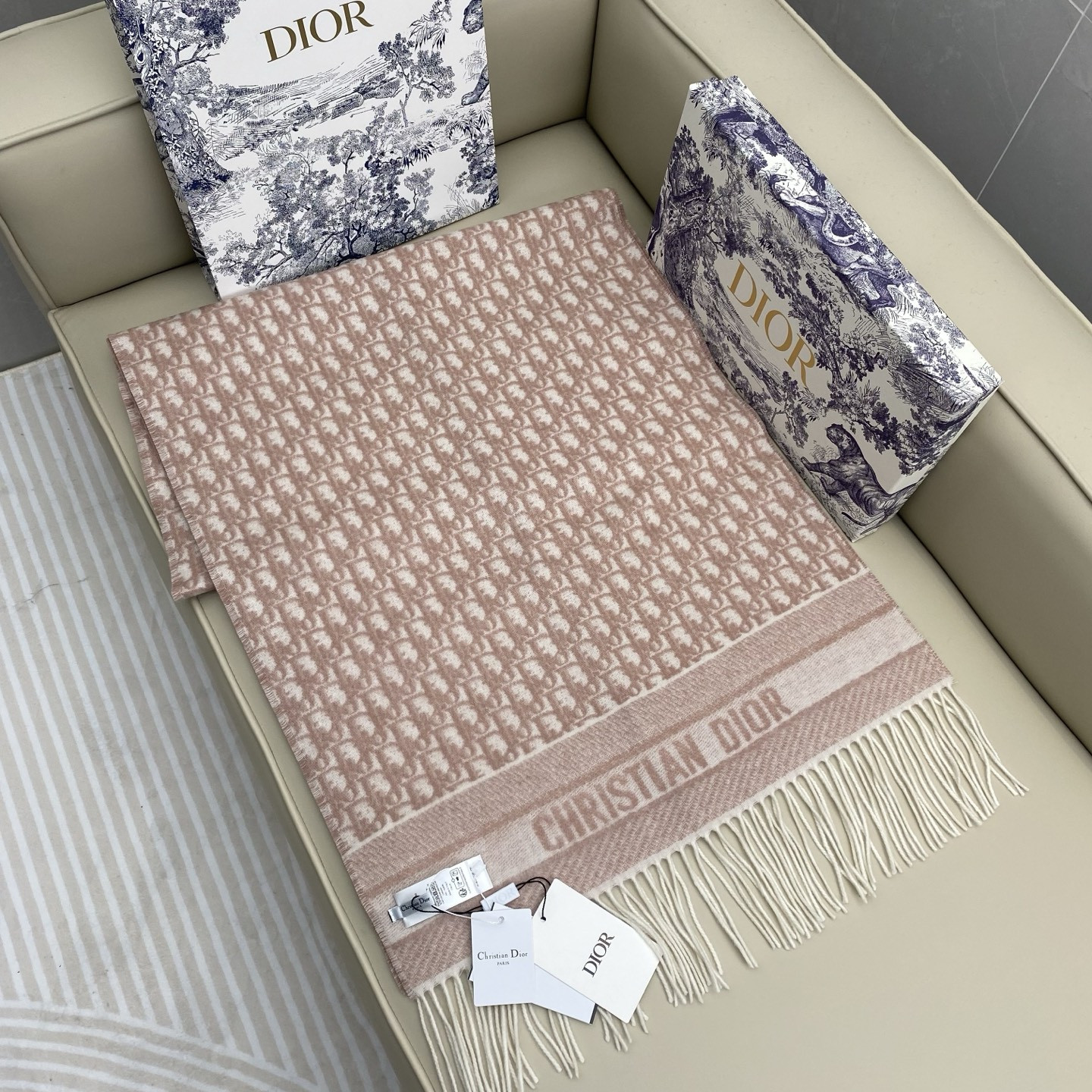 Dior scarf 45x200cm 100% cashmere