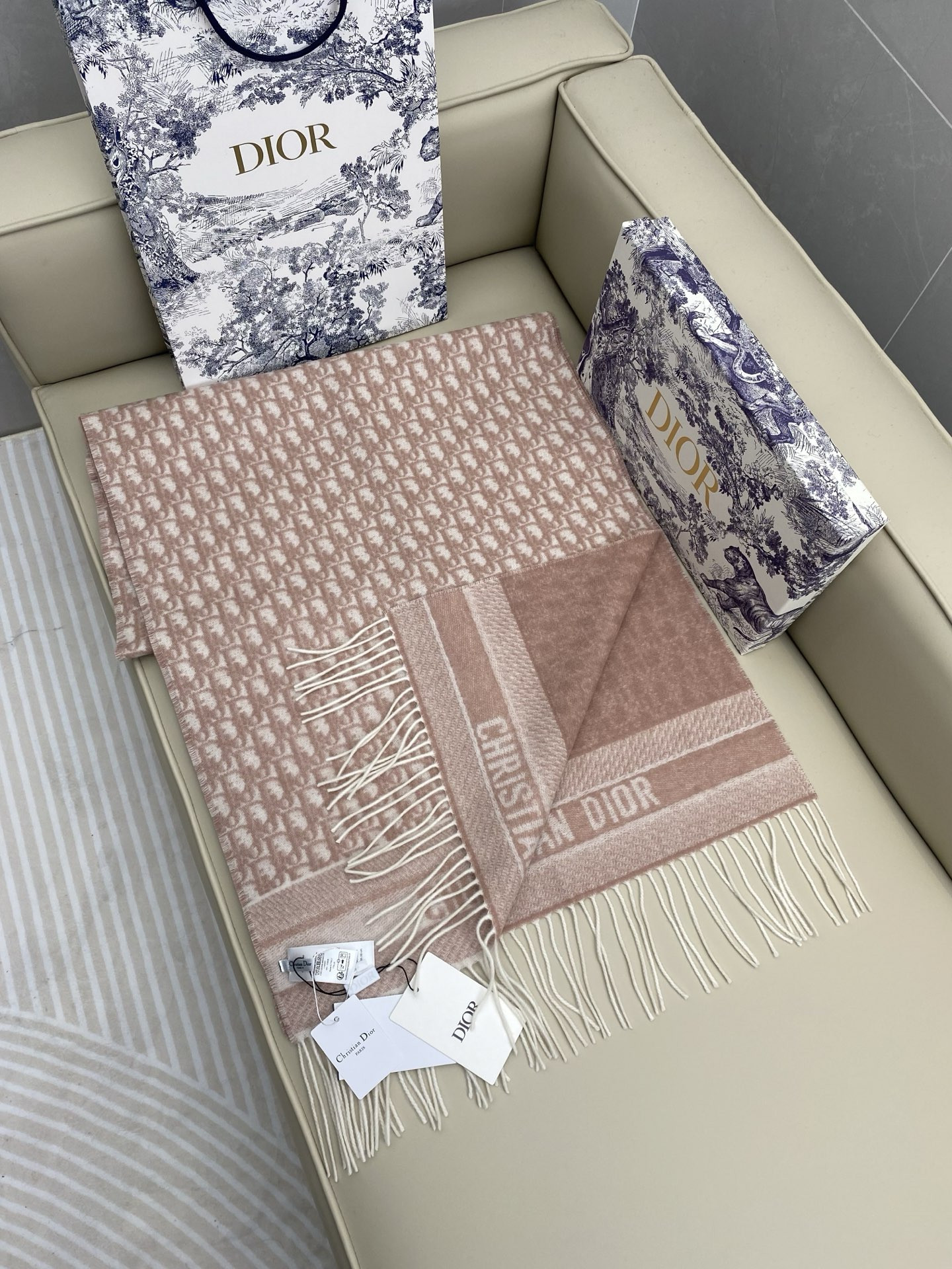 Dior scarf 45x200cm 100% cashmere