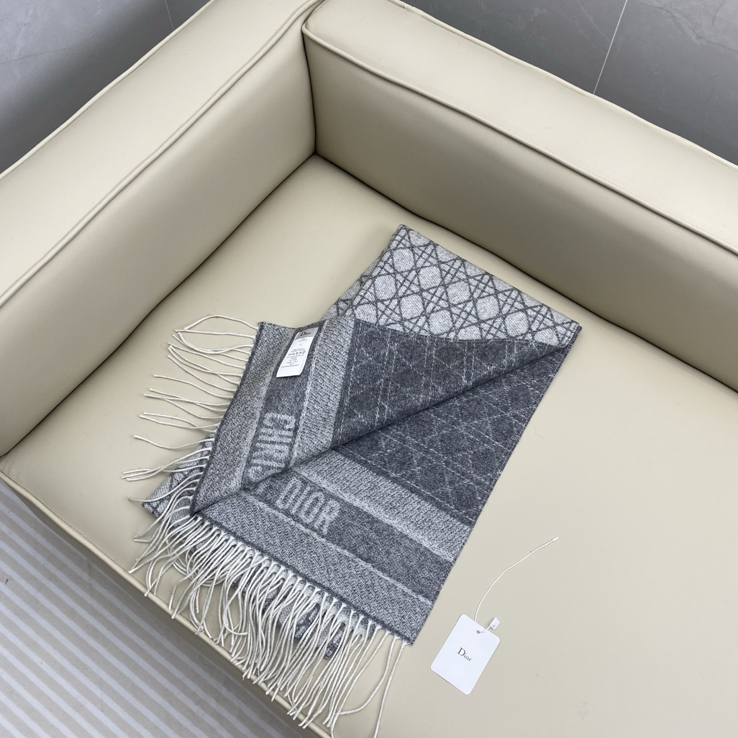 Dior Cannage scarf 220x45cm 67% cashmere 43% virgin wool