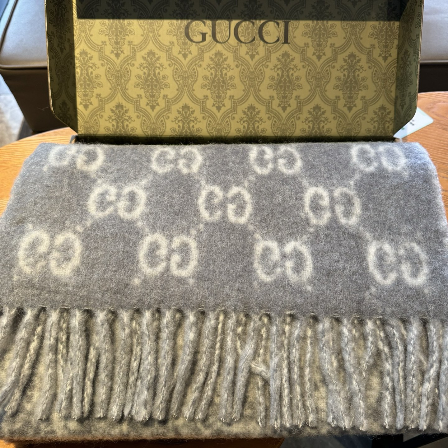 Gucci Gradient-colored scarf 200x37cm