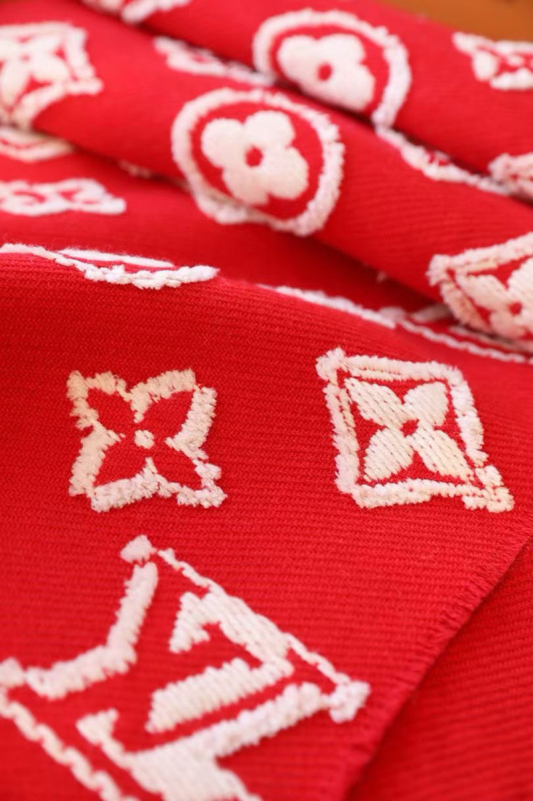 Louis Vuitton scarf 34x220cm