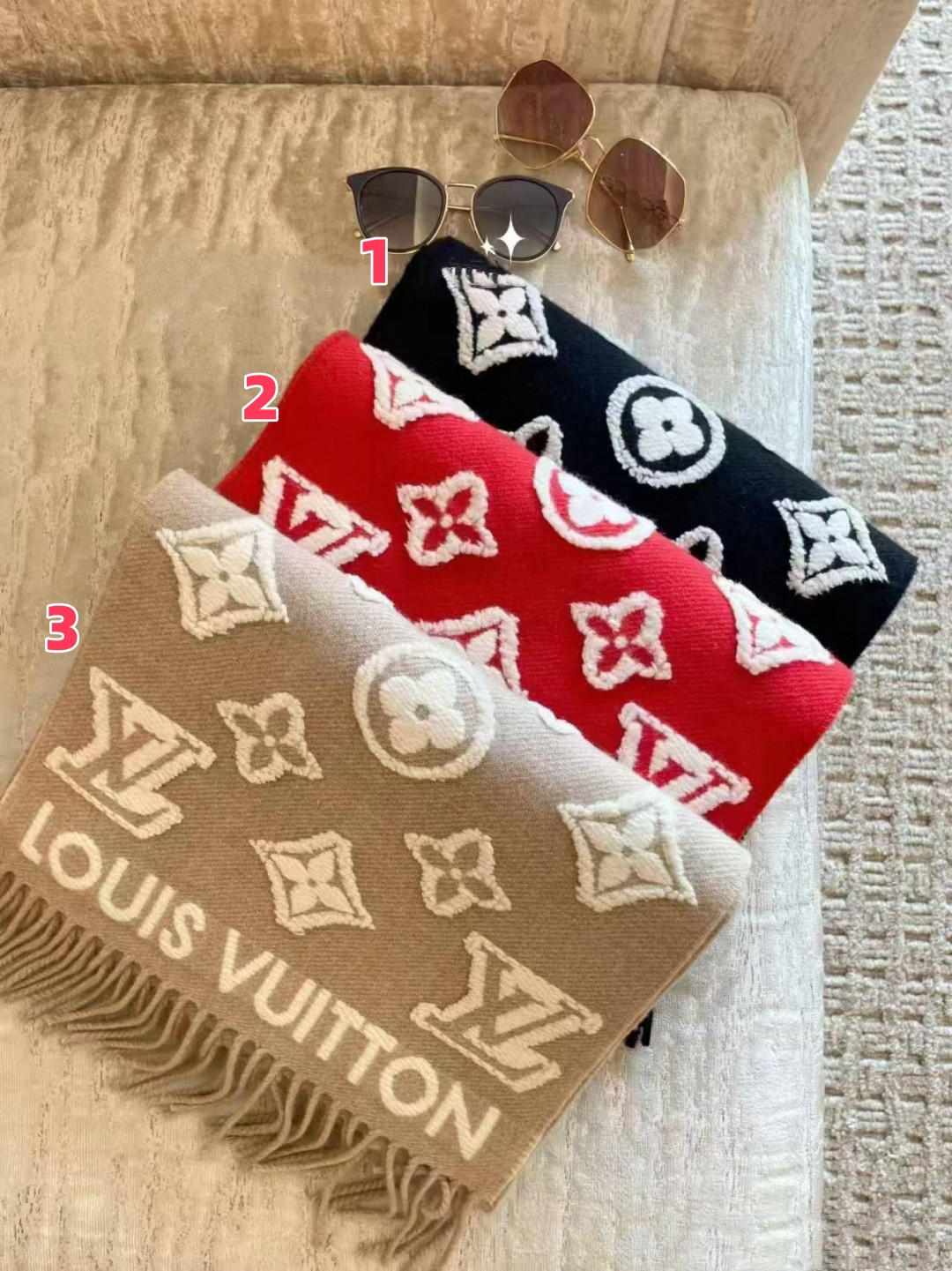 Louis Vuitton scarf 34x220cm