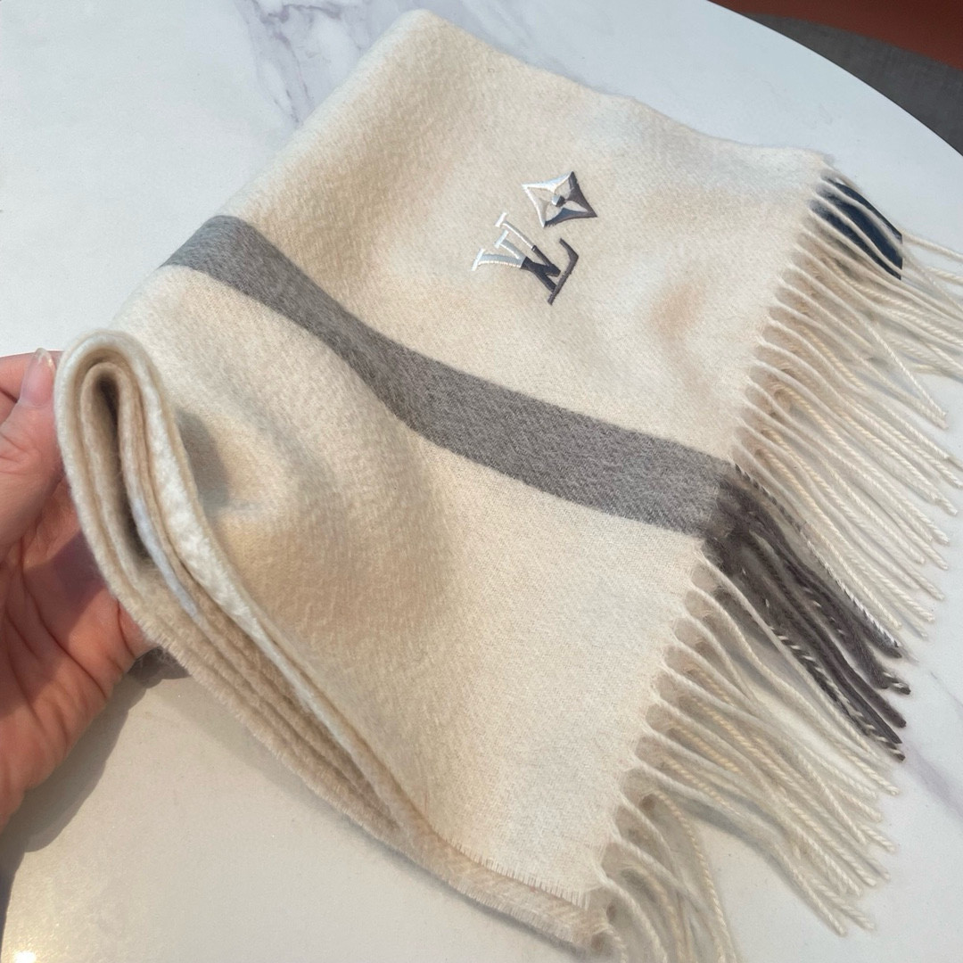 Louis Vuitton scarf 32x180cm 100% cashmere