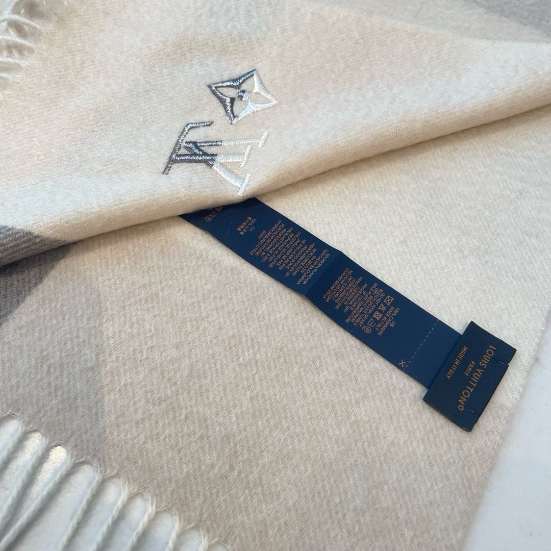 Louis Vuitton scarf 32x180cm 100% cashmere
