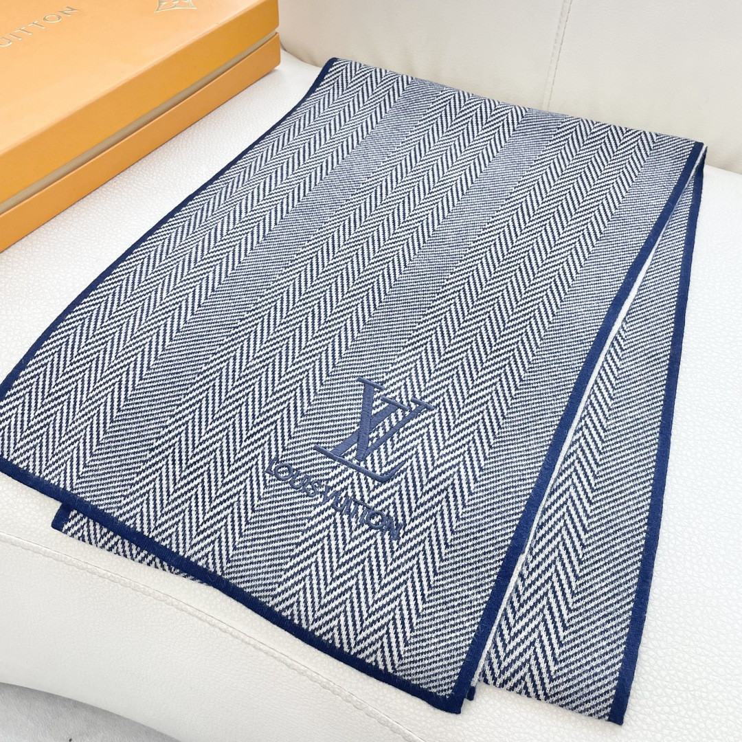 Louis Vuitton scarf 32x180cm 100% knitted cashmere