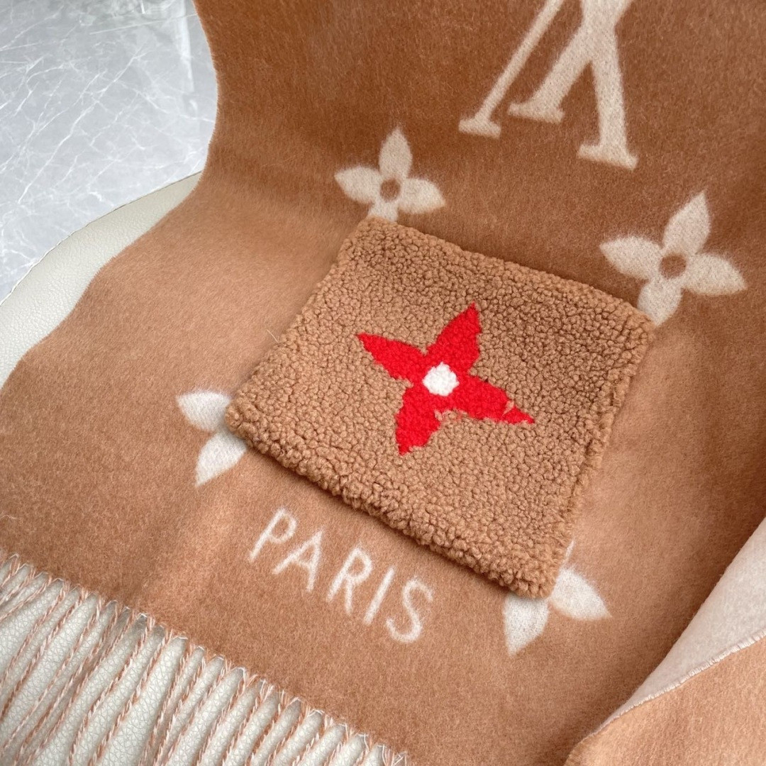 Louis Vuitton scarf 46x190cm