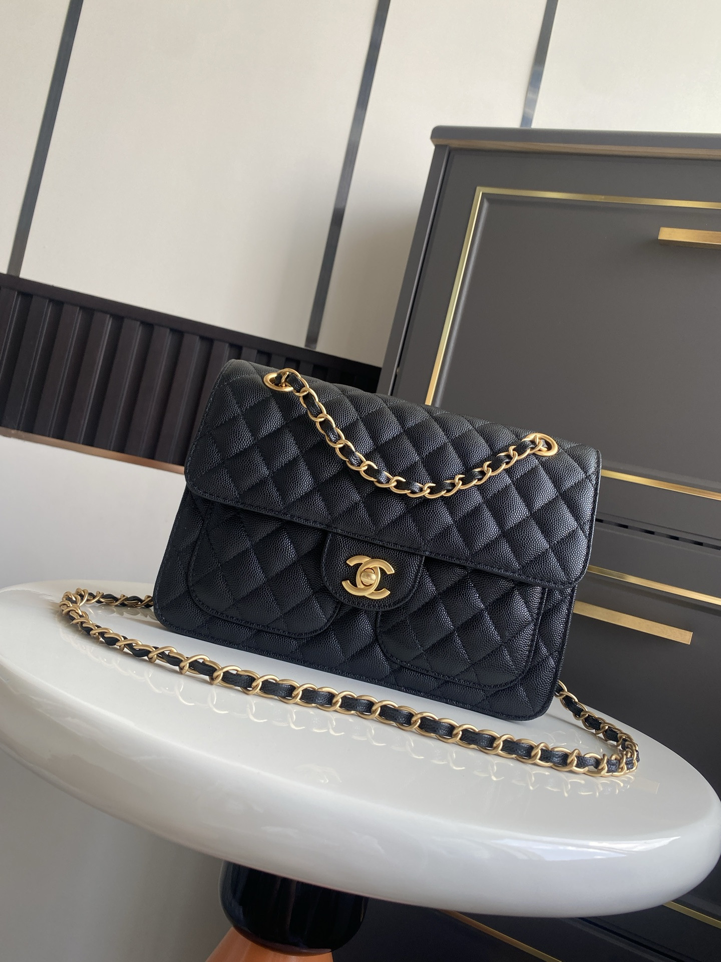 Chanel Flap Bag 17x25x5cm
