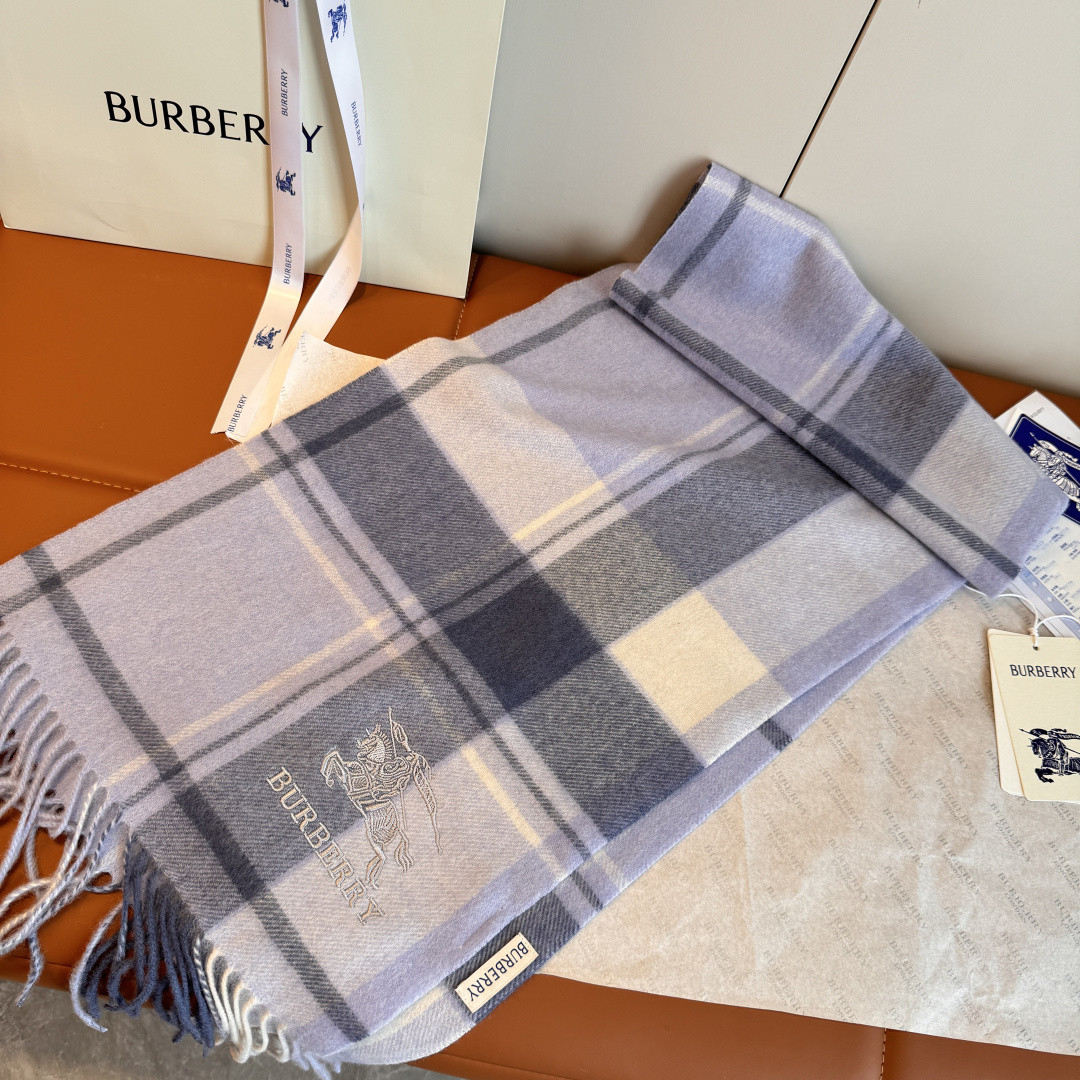 Bv*b*rry scarf 32x180cm