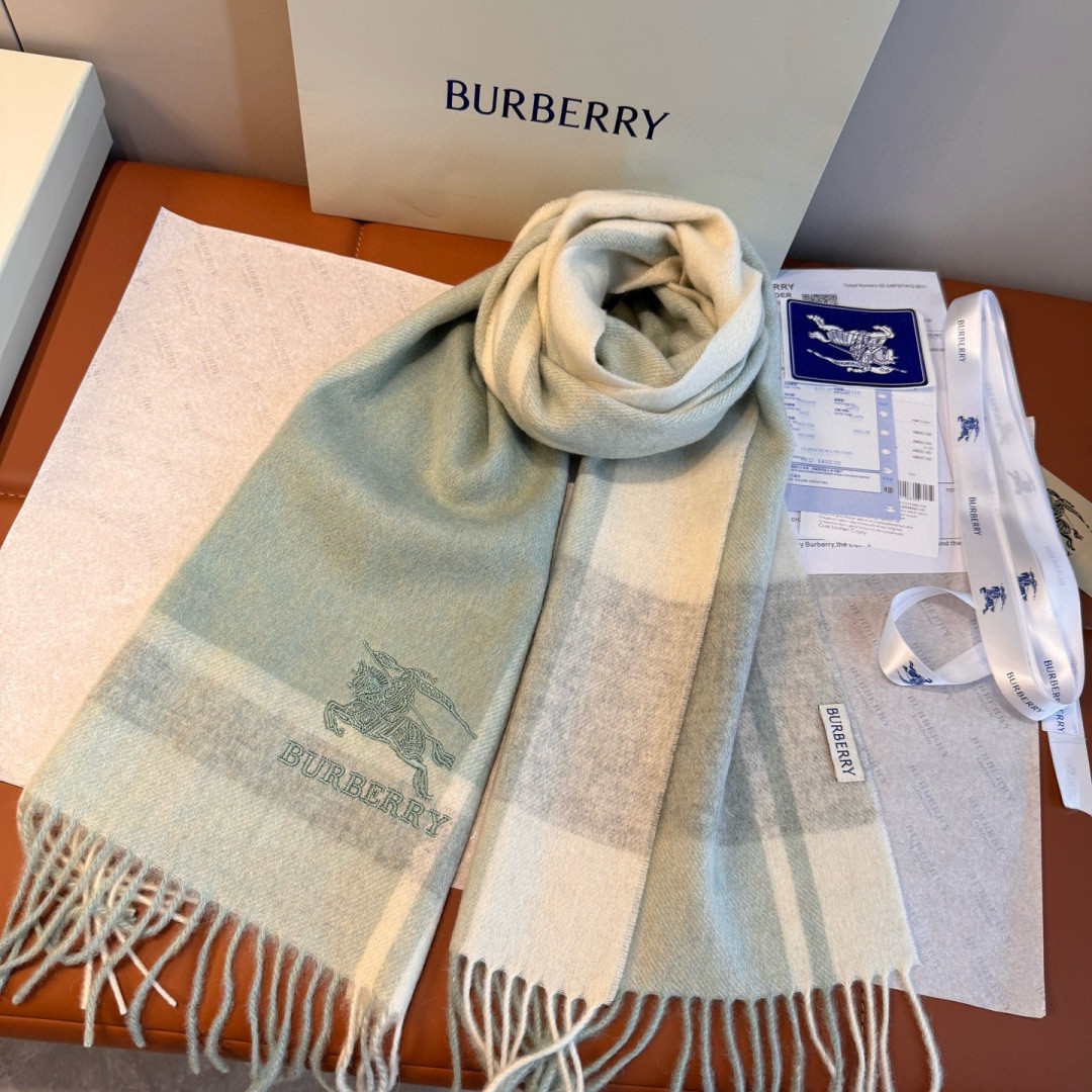 Bv*b*rry scarf 32x180cm 100% cashmere