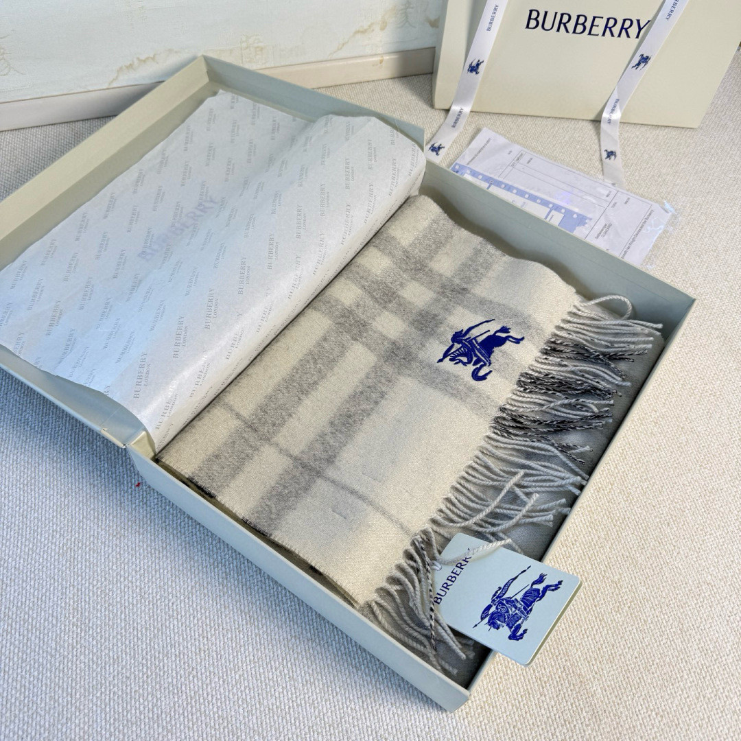 Bv*b*rry Check Cashmere scarf 30x168cm