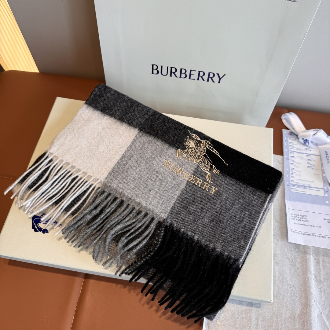Bv*b*rry scarf 30x180cm 100% cashmere