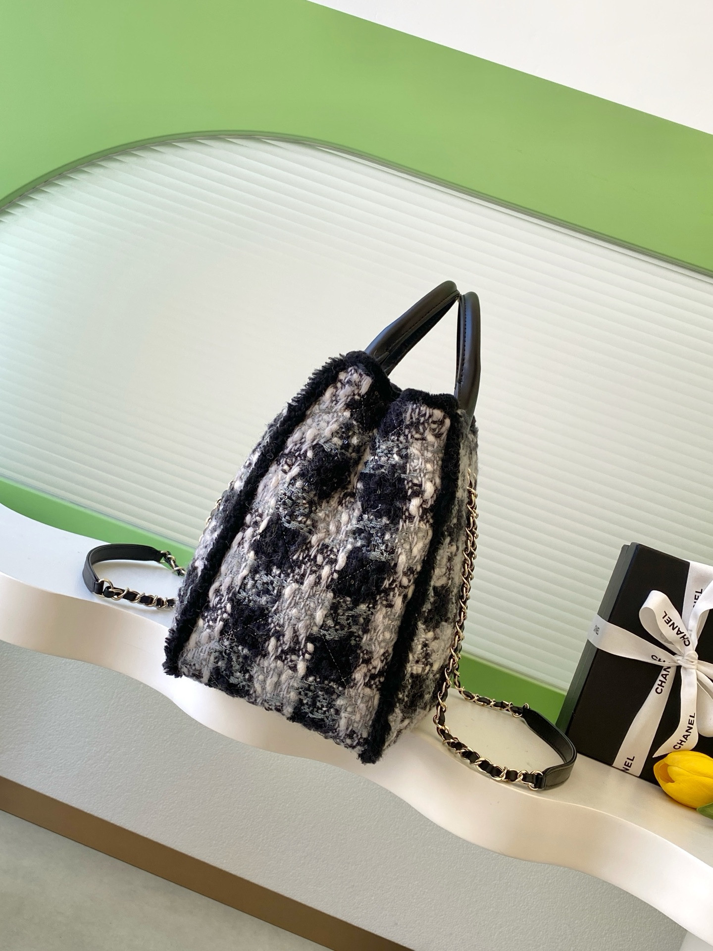 Ch**el Shopping Bag 27.5x39.5x16cm