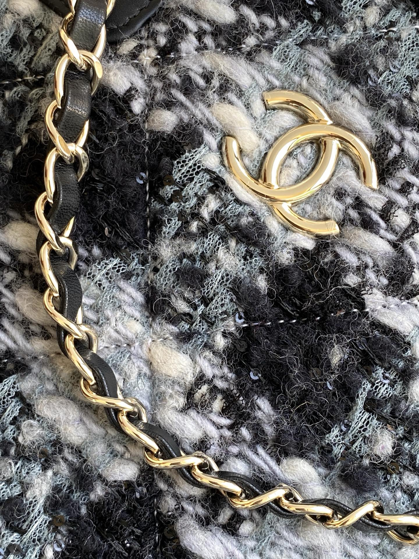 Ch**el Shopping Bag 27.5x39.5x16cm