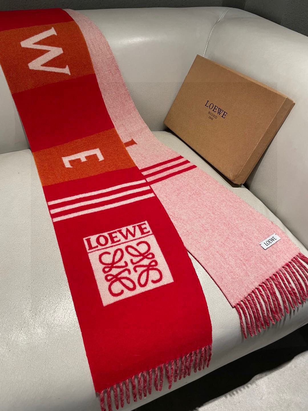 L0ew* scarf 30x190cm