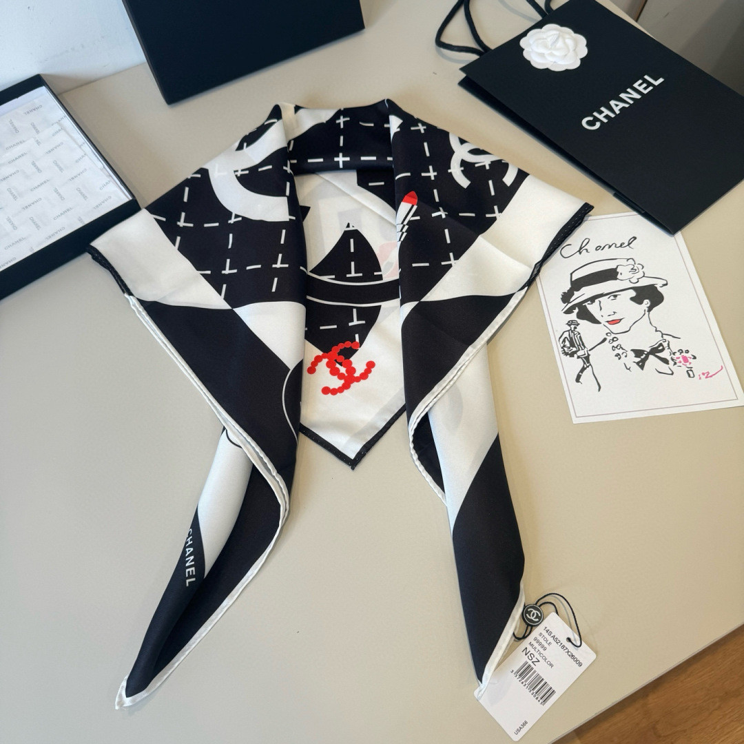 Ch**el scarf 90x90cm