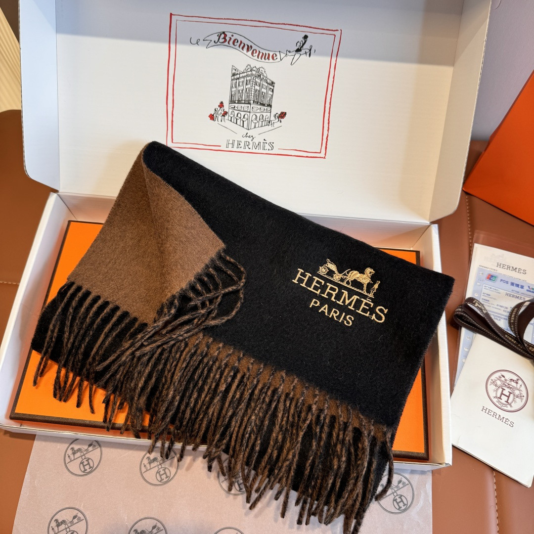 H**me5 scarf 30x180cm