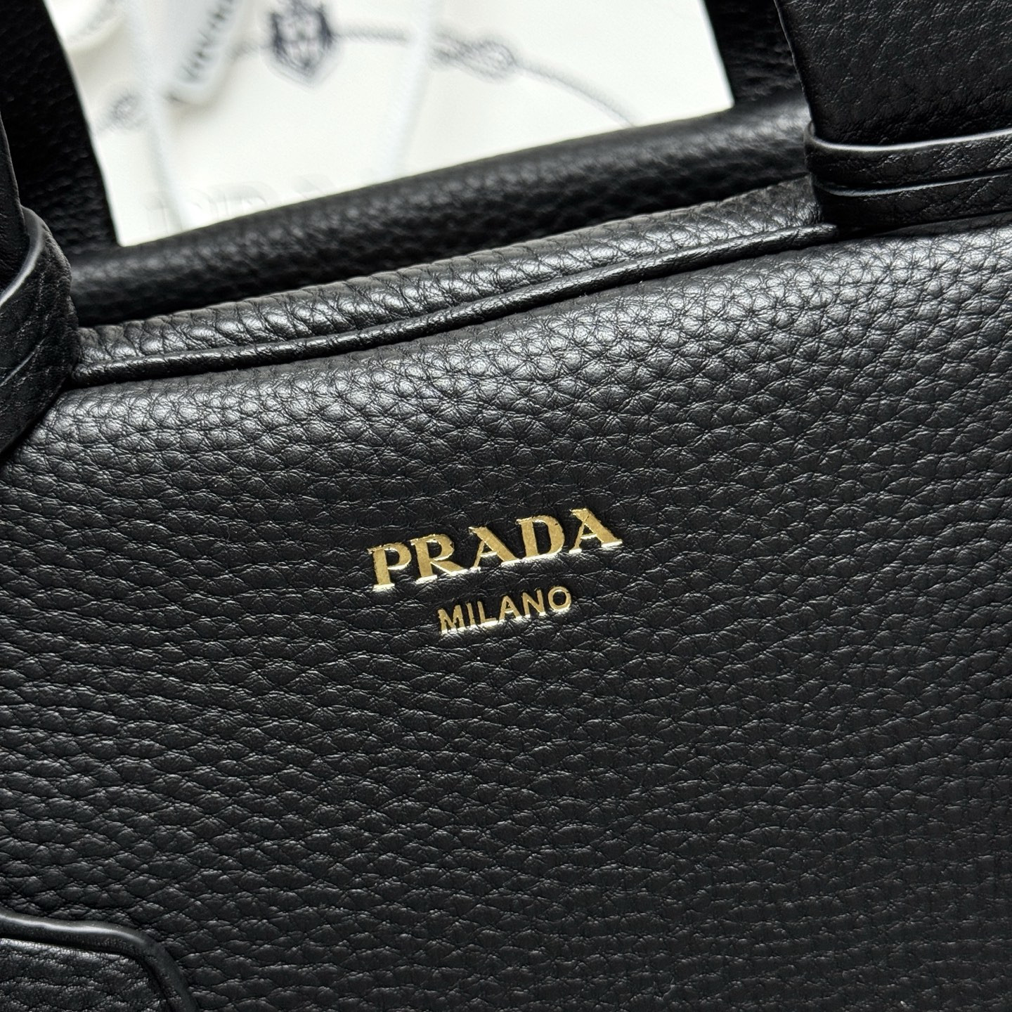 Pra*a Large Leather Top-handle Bag 22x33x14cm