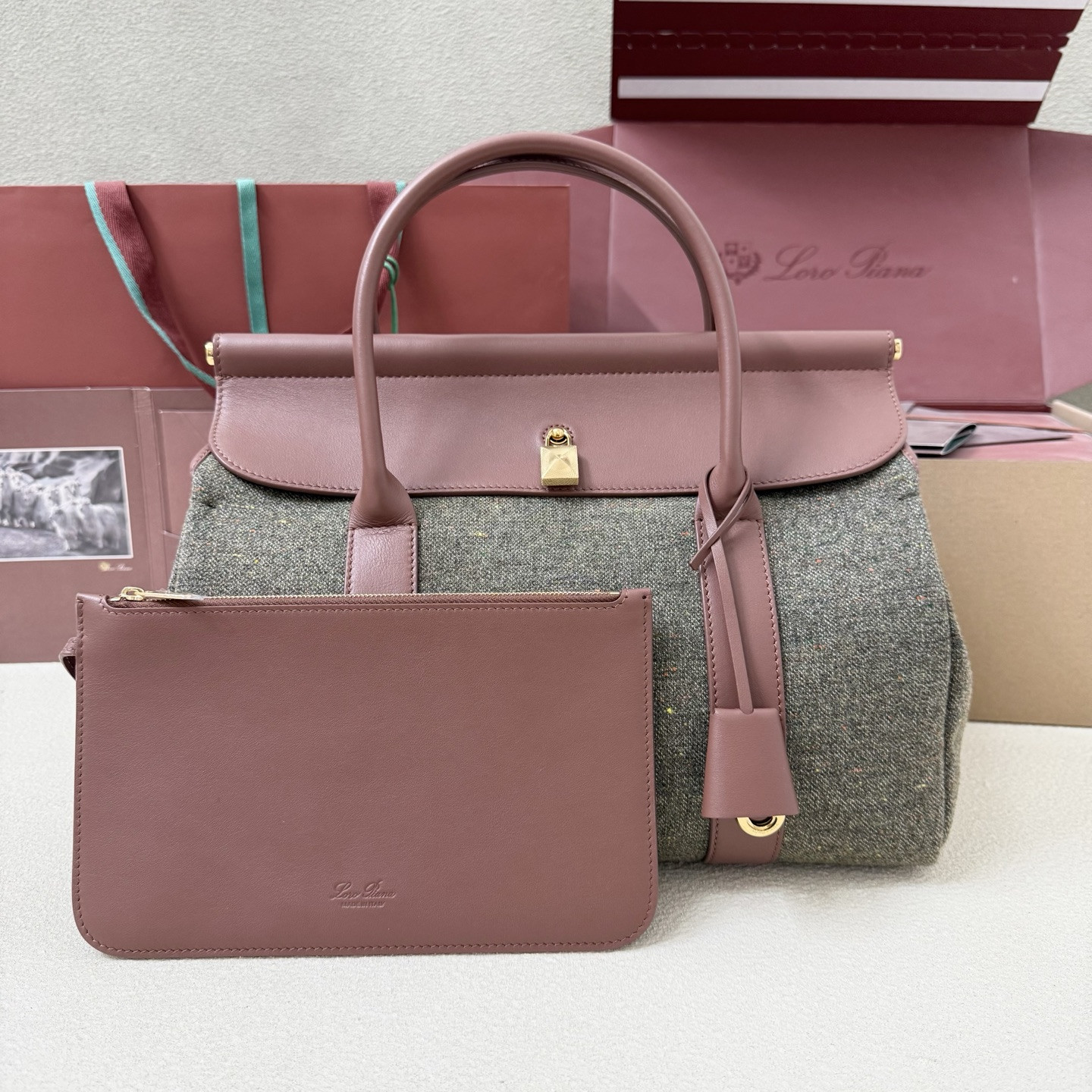 Loro Piana Loom L32 33x23x18cm