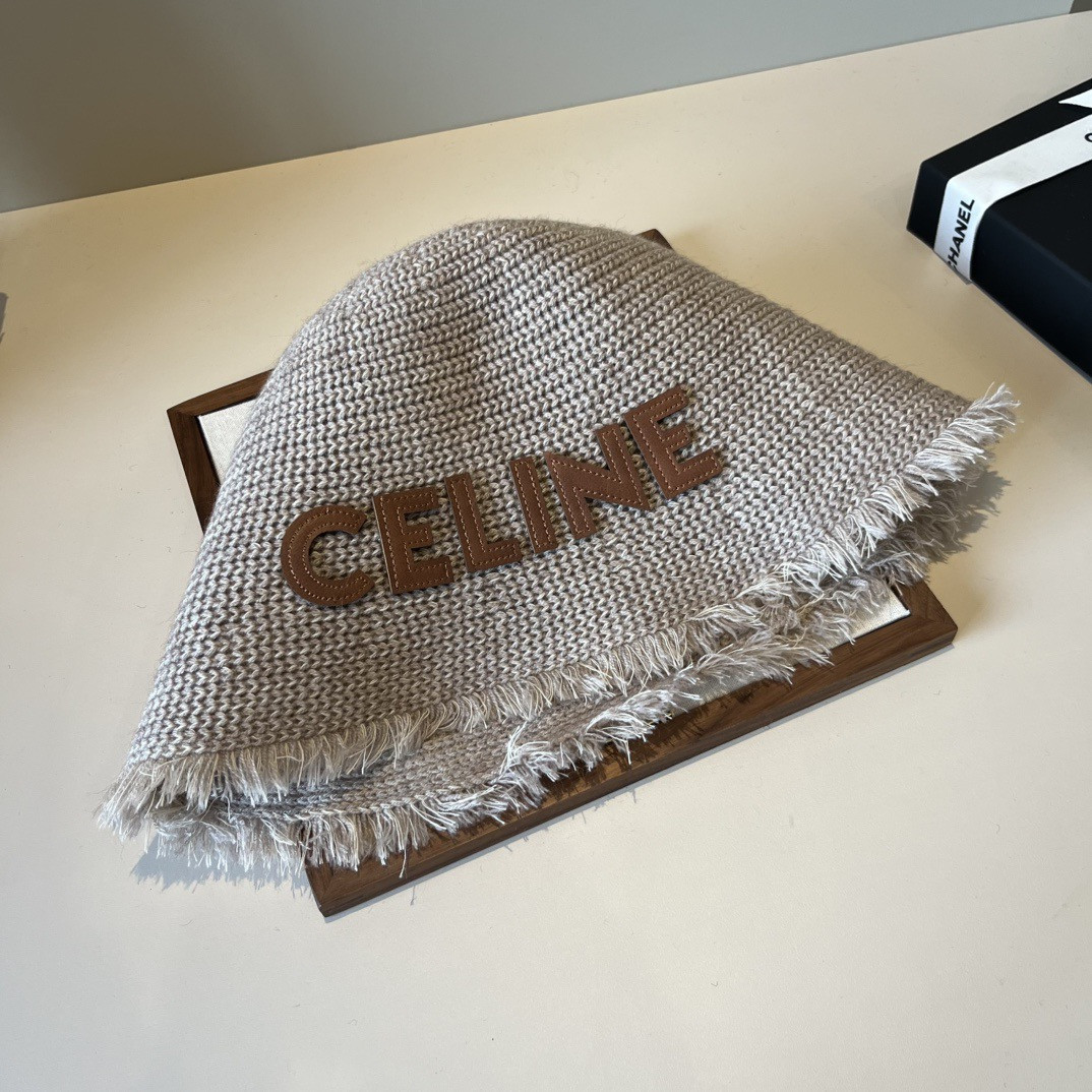 Ce1i*e bucket hat 57cm head circumference