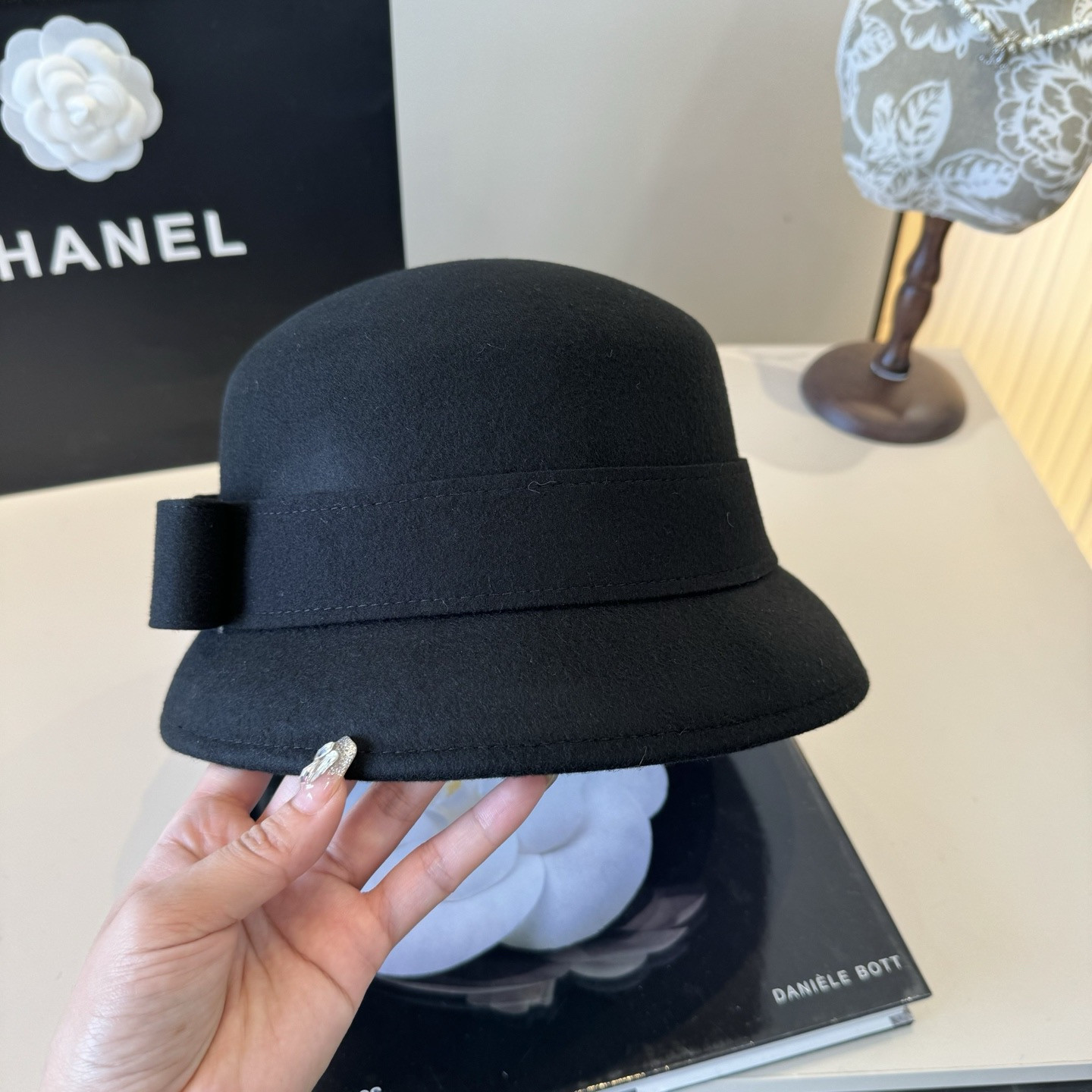 Ce1i*e wool bucket hat 57cm head circumference