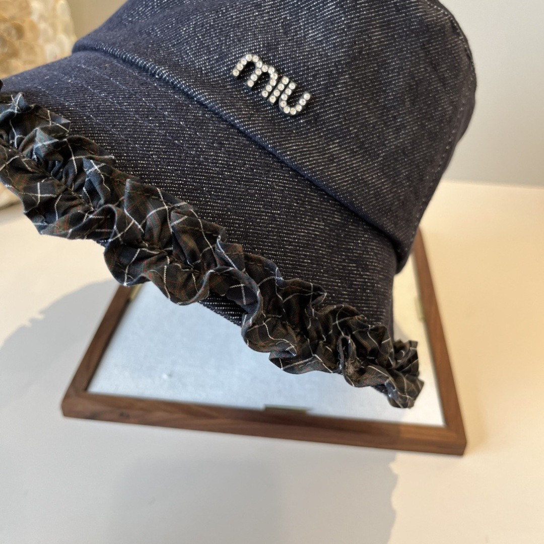 Miu Miu Bucket Hat 57cm Head Circumference