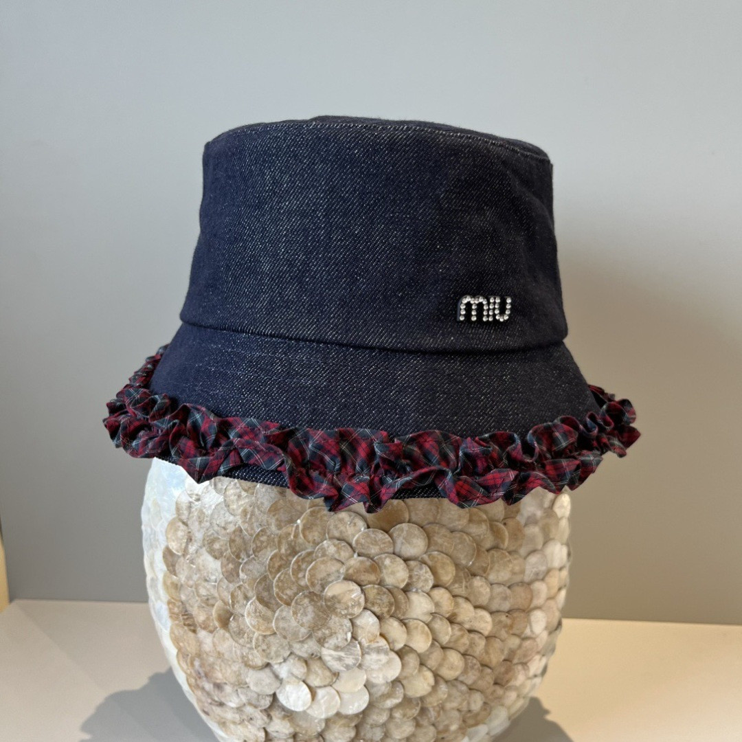 Miu Miu Bucket Hat 57cm Head Circumference