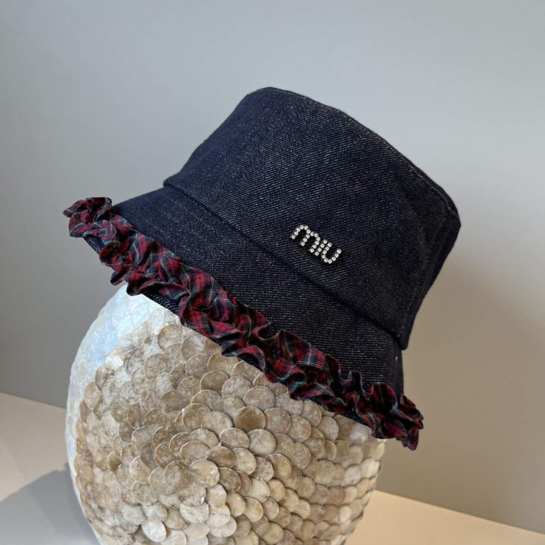 Miu Miu Bucket Hat 57cm Head Circumference