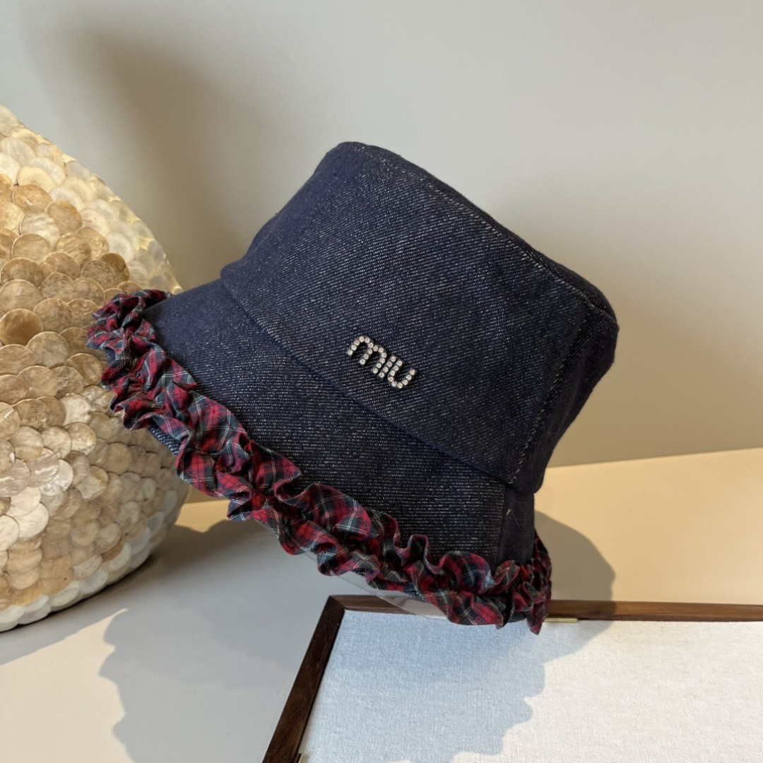 Miu Miu Bucket Hat 57cm Head Circumference