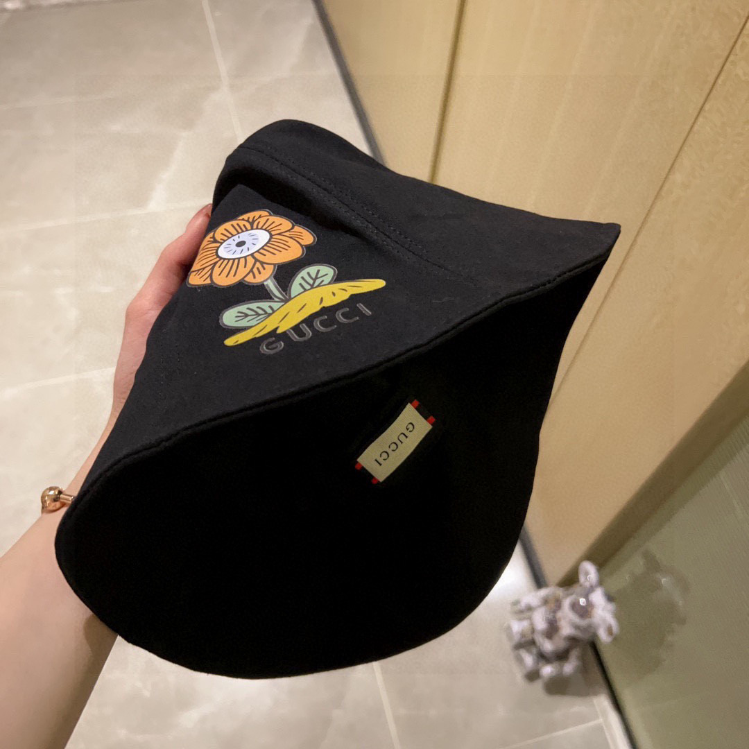 Gucci Bucket Hat