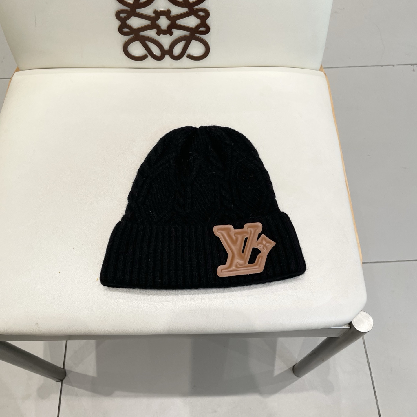 Louis Vuitton Beanie 70% wool 30% rabbit hair