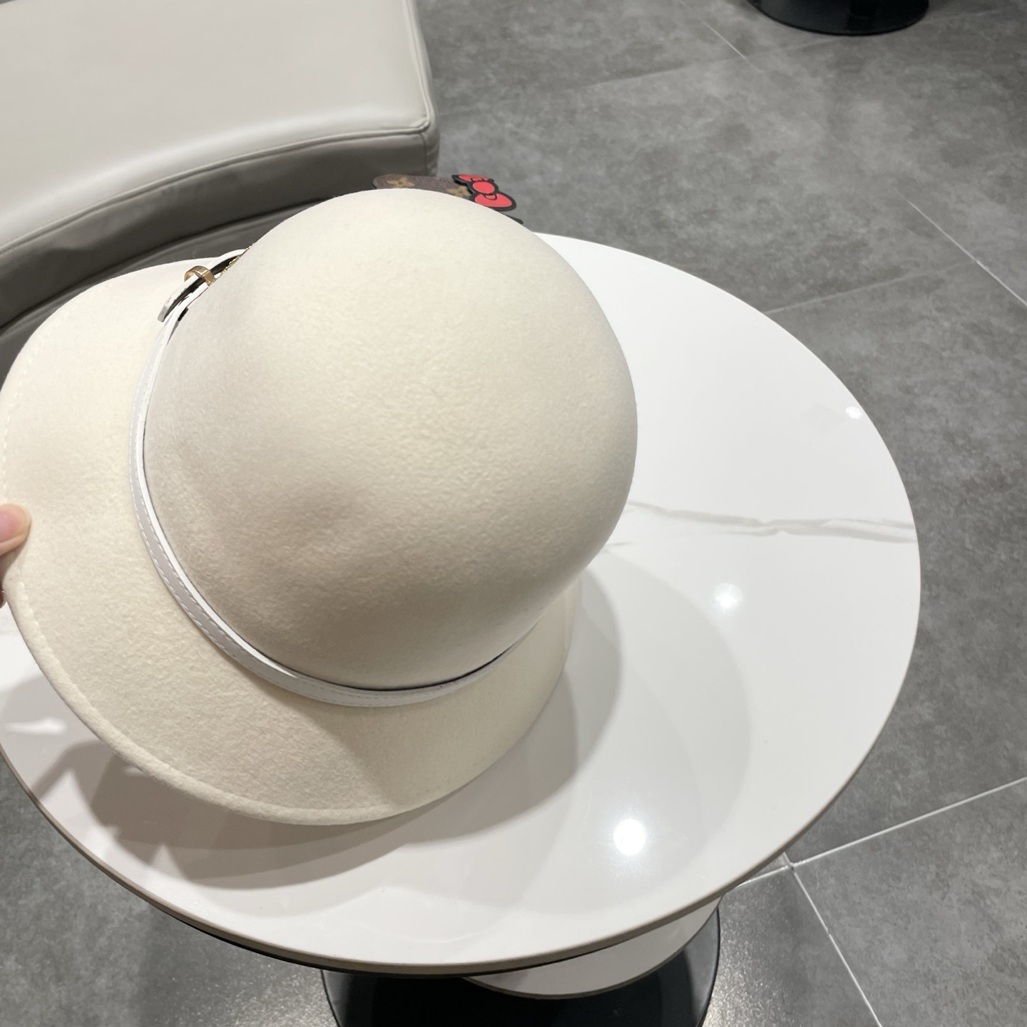 Louis Vuitton Bucket Hat 100% Wool 57cm Head Circumference