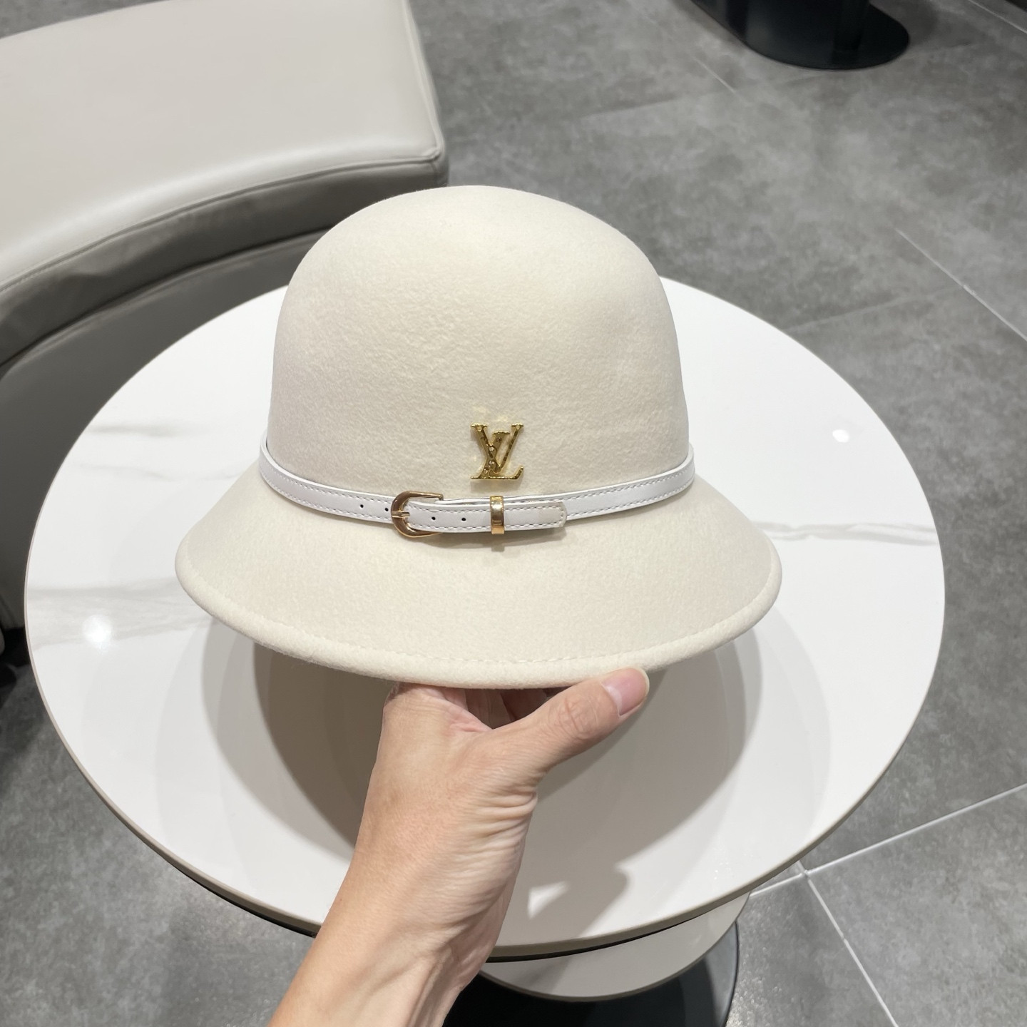 Louis Vuitton Bucket Hat 100% Wool 57cm Head Circumference