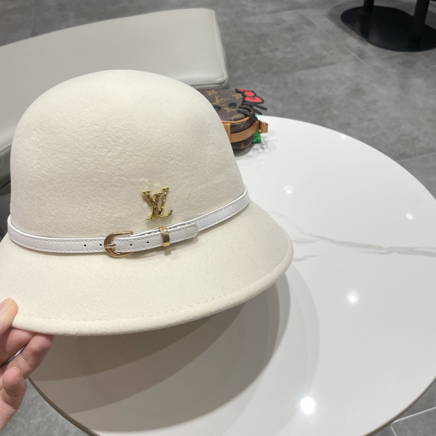 Louis Vuitton Bucket Hat 100% Wool 57cm Head Circumference